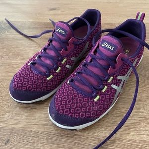 Women’s ASICS sneakers size 6